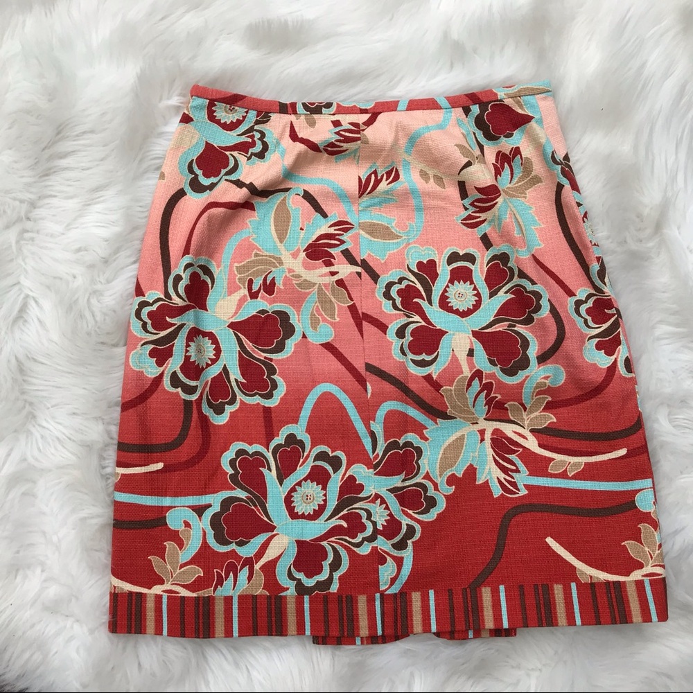 ♥️Gorgeous Loft Skirt with Front Pleat Size 2 (34) - Picture 3 of 4